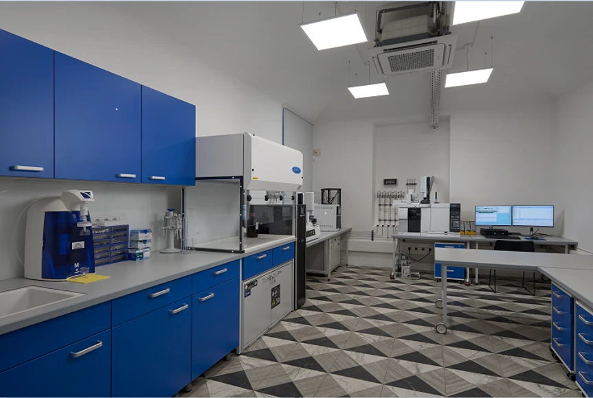 HPST: Zázemí demonstrační laboratoře přímo v sídle HPST