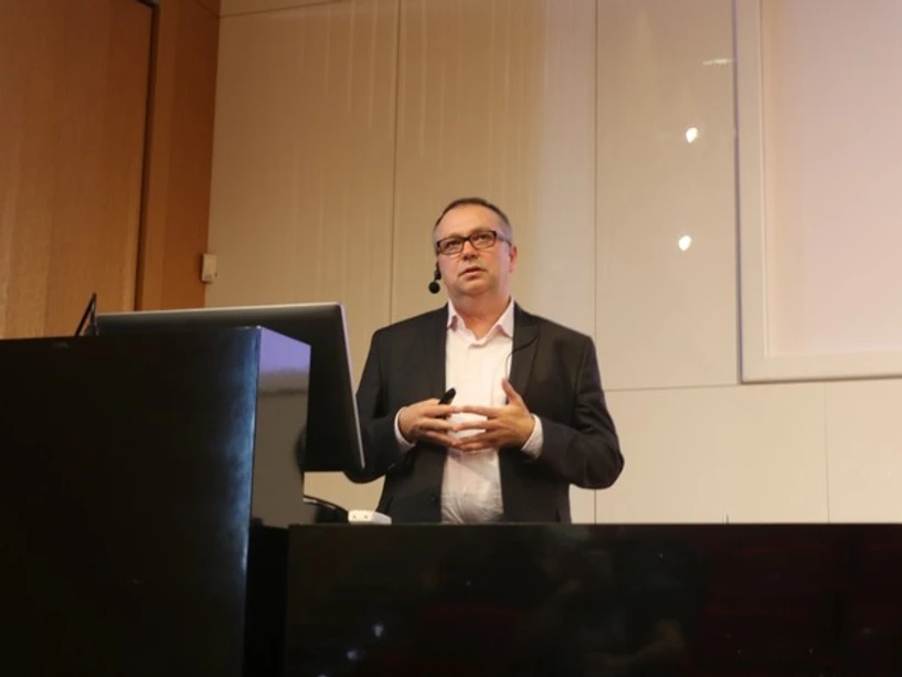 Univerzita Palackého v Olomouci/Martina Šaradínová: Ředitel ÚMTM Marián Hajdúch přednášel o translačním výzkumu v medicíně.