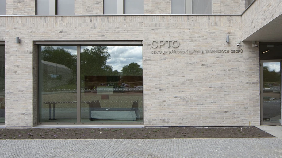 Univerzita Jana Evangelisty Purkyně v Ústí nad Labem: Centrum přírodovědných a technických oborů - CPTO.
