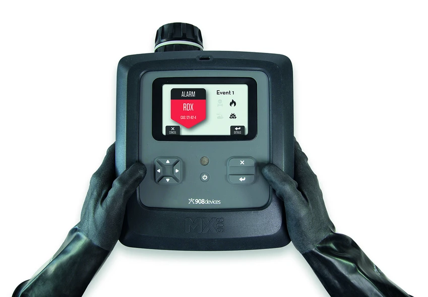 Hasičský záchranný sbor ČR: Mobilní hmotnostní spektometr MX908