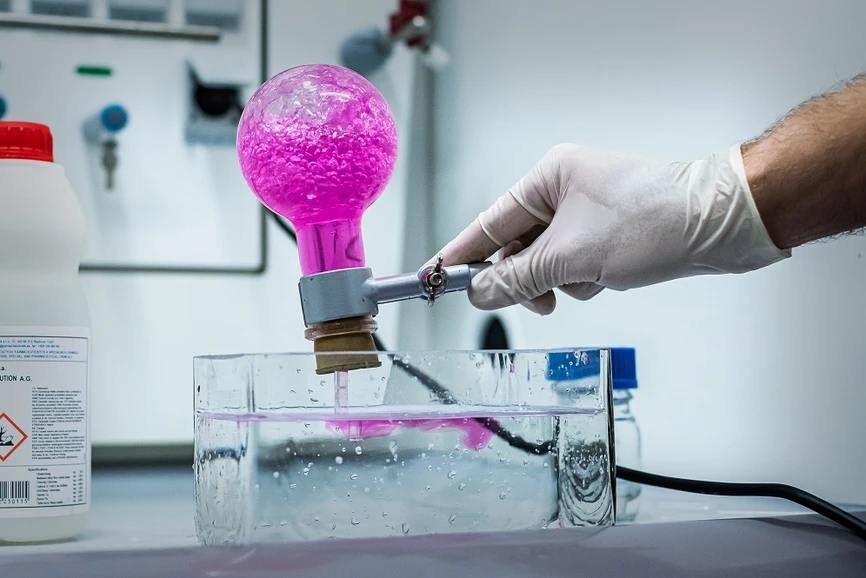 Akademie věd ČR/UOCHB: Den otevřených dveří v ÚOCHB pro veřejnost