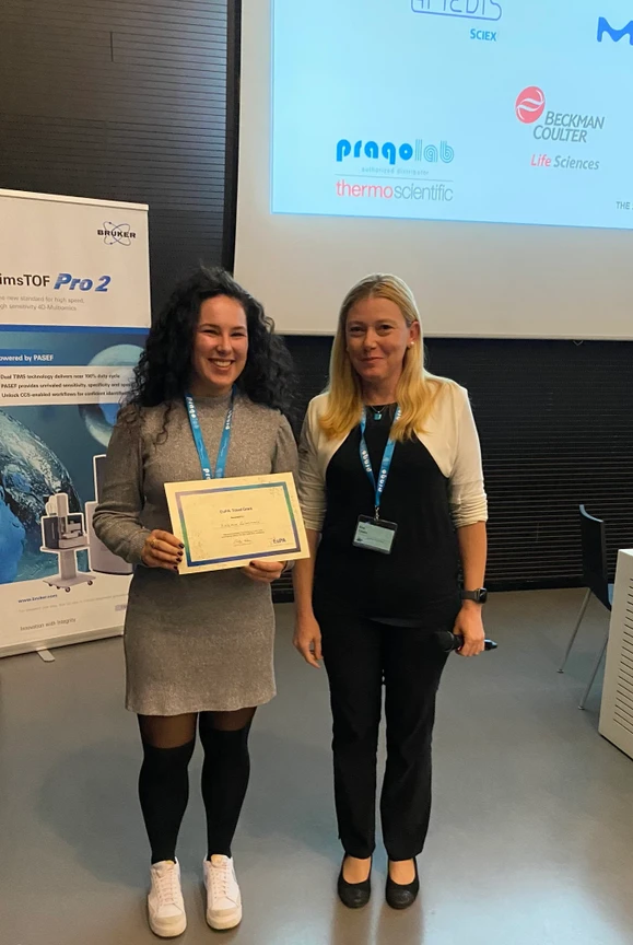 ČSHS: EuPA cestovní granty: Nejlepší krátké sdělení konference CEEPC/IPM/CMSC 2022 (Kalaninová Zuzana a Eva Csosz)