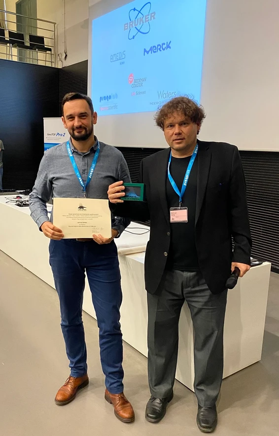 ČSHS: Vyhlášení nejlepšího posteru konference CEEPC/IPM/CMSC 2022 (Anton Škríba a Michael Volný)