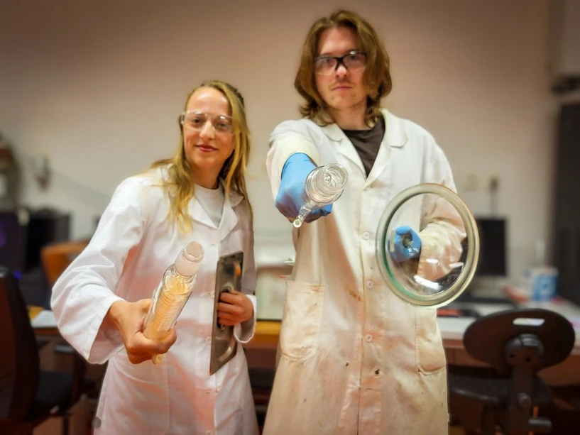 CXI TUL: Věda je super a ukázat ji ostatním je satisfakce, říkají chemici z CXI TUL