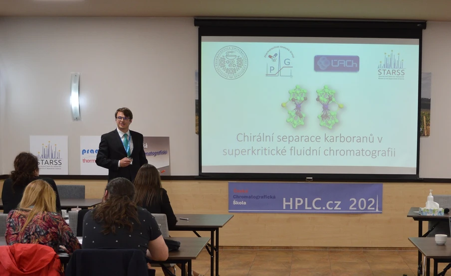 Chirální separace boronových klasterů pomocí superkritické fluidní chromatografie (O. Horáček)