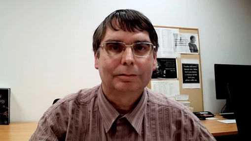 prof. Vojtěch Thon: Každý třetí už se s virem setkal. Došlo k fatálnímu selhání, proto lidé umírají po tisících.