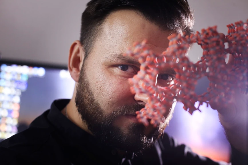 Forum/Martin Pinkas: Michal Mazur: Správný mikroskopista nemůže říkat ne