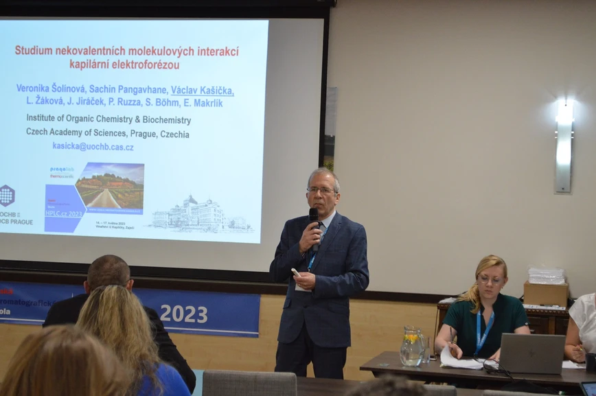 HPLC.cz: Studium nekovalentních molekulových interakcí kapilární elektroforézou (Václav Kašička)