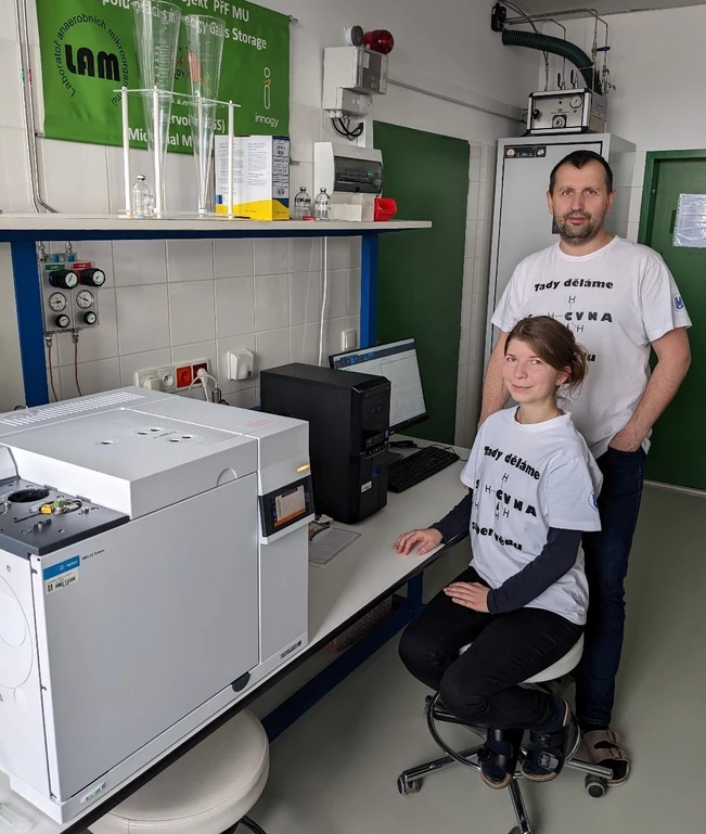 HPST: Nové GC 8860 pro analýzu mikrobiálně produkovaného metanu na PřF MU