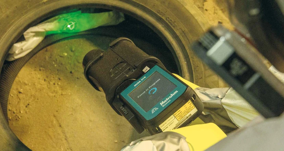 Metrohm: Autofocus Standoff Attachment (AFSO) pro Ramanův spektrometr Metrohm MIRA XTR DS