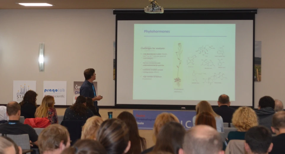 Moderní trendy v analýze fytohormonů (A. Pěnčík)