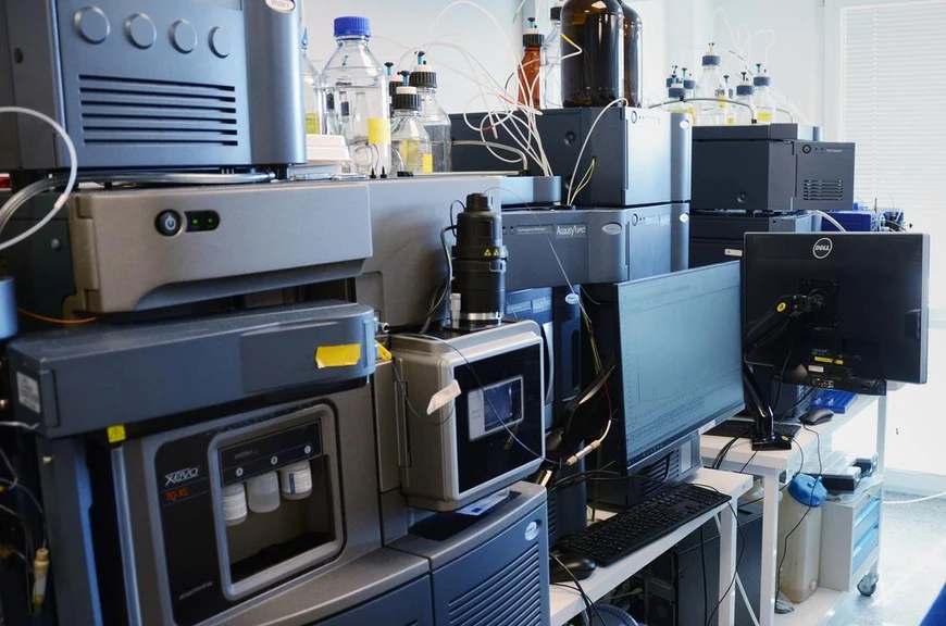 Noc vědců: Tajemné vzorky: Co odkrývá analytická chemie