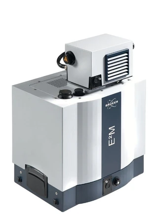 Bruker E2M mobilní kvadrupólový GC/MS systém