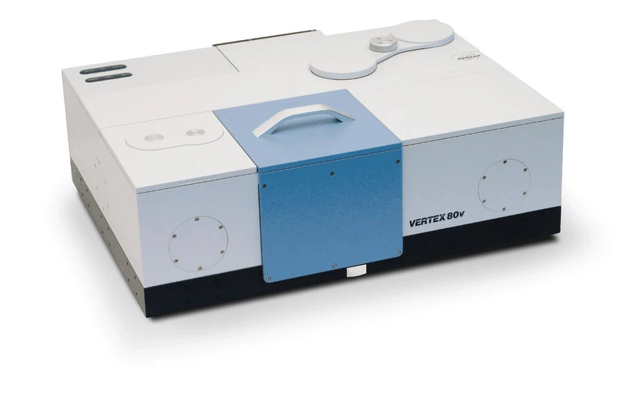 Optik Instruments s.r.o.: Obr. 1 – R&D spektrometr Vertex 80.