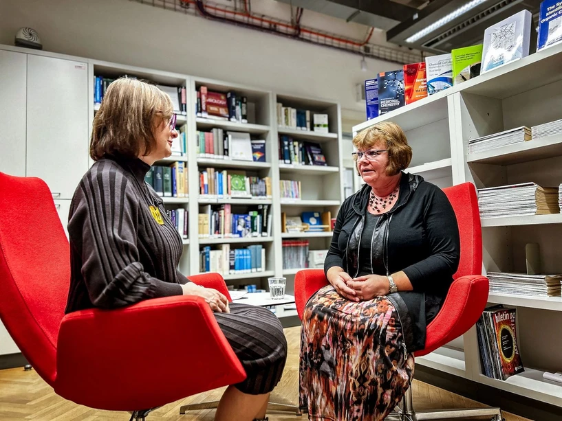 Podcast CHEmic #18: Peptidy můžou být cestou k účinným lékům, říká Lenka Maletínská