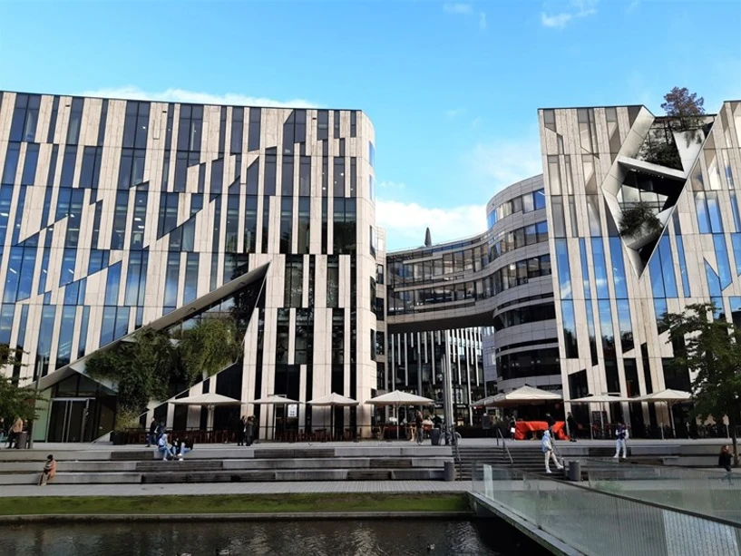 RECETOX/Eliška Kuchovská: Düsseldorf, Německo