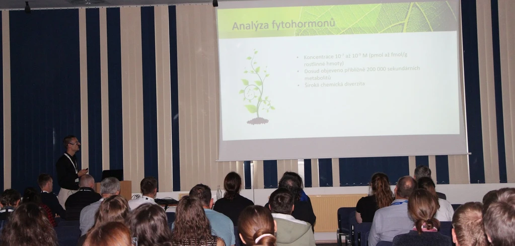 SSJMM: Efektivní extrakce a purifikace vzorků z buněčných populací kořenové špičky Arabidopsis thaliana (Pavel Hladík)