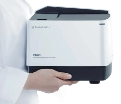 Shimadzu IRSpirit FTIR spektrometr
