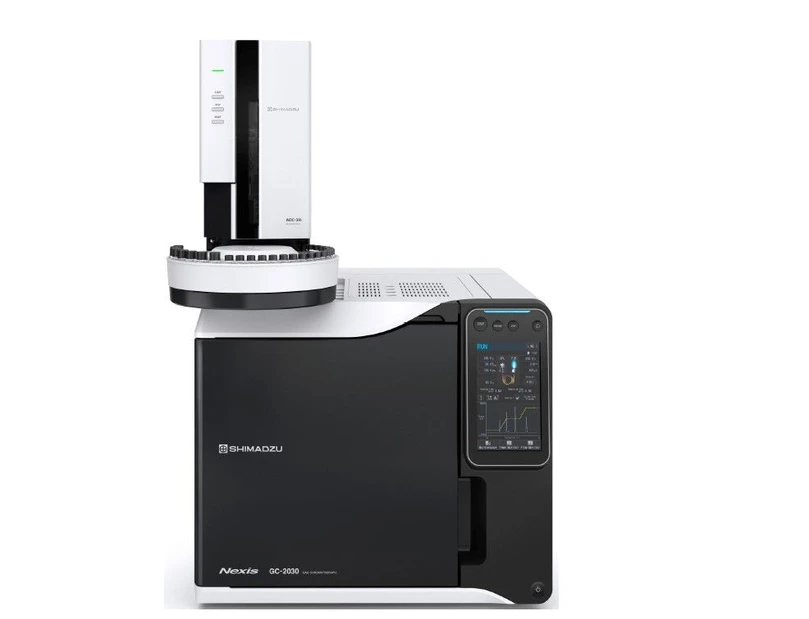Shimadzu: Obr. 3 Nexis GC-2030 vybavený detektorem FID-2030 a autosamplerem AOC-30i