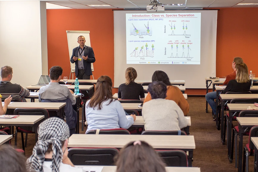 SSJMM: Lipidomická analýza (Michal Holčapek)