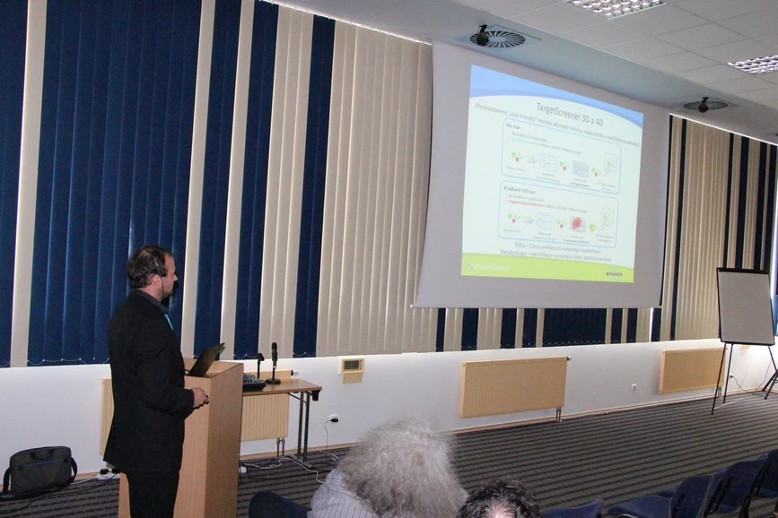 Škola hmotnostní spektrometrie: 26. Škola MS 2025 - Aplikovaná MS pro rutinní analýzy na systémech Bruker (Dominik Pilnaj)