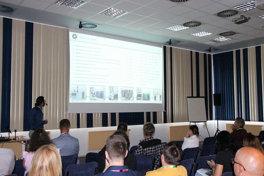 Škola hmotnostní spektrometrie: 26. Škola MS 2025 - Analýza kontaminantů v krmivech s využitím MS technik (Libor Jaša)