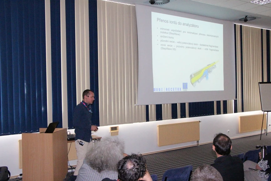 Škola hmotnostní spektrometrie: 26. Škola MS 2025 - Stanovení BFR v životním prostředí a populaci metodou GC-APCI-MS/MS (Petr Kukučka)