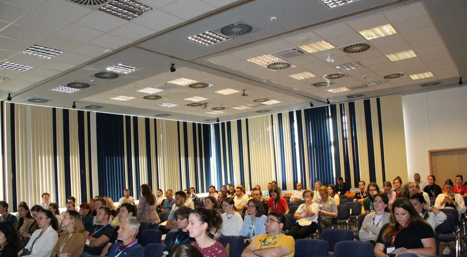 <p>Škola hmotnostní spektrometrie: 26. Škola MS 2025 - den 3</p>