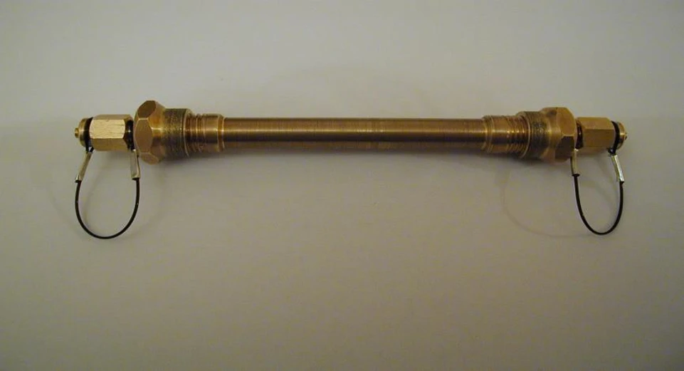 Obr. 1 - Plynotěsné pouzdro na sorpční trubičky při skladování a přepravě