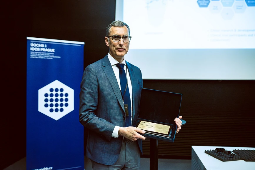 Tomáš Belloň/ÚOCHB AV ČR: Tomáš Cihlář: Motivuje mě vědomí, že mohu ovlivnit životy lidí