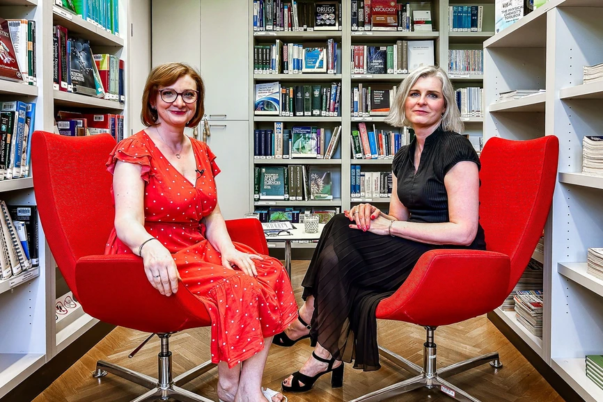 ÚOCHB: Hostem v podcastu CHEmic #33 je PharmDr. Helena Mertlíková Kaiserová, Ph.D. PharmDr. Helena Mertlíková Kaiserová, Ph.D.