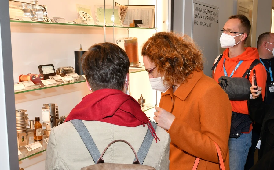 ÚOChB/IOCB/Michal Hoskovec/PMHPMS: Czech Mass Spectrometry Museum Opening