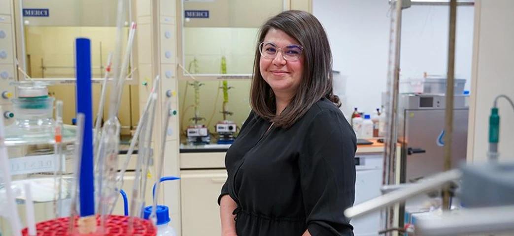 Univerzita Tomáše Bati ve Zlíně: Jak prodloužit životnost přírodní kosmetiky? Odpověď hledají na zlínské univerzitě (dr. Lucie Urbánková)