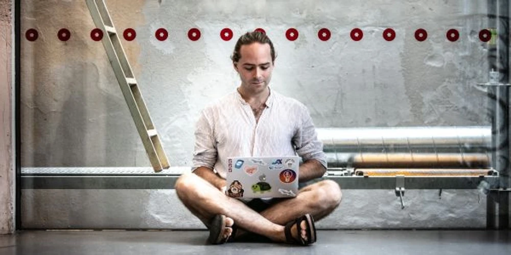 Universitas: AI demokratizuje přístup k informacím. Může přinést vědeckou revoluci