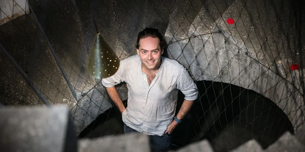 Universitas: AI demokratizuje přístup k informacím. Může přinést vědeckou revoluci