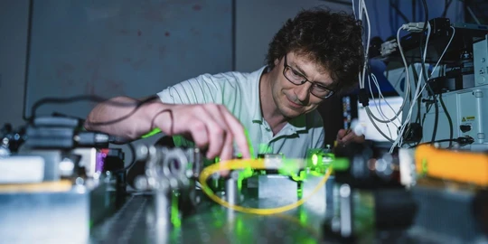 Otevřená věda a automatizace: Marek Cebecauer mění přístup ke správě výzkumných dat