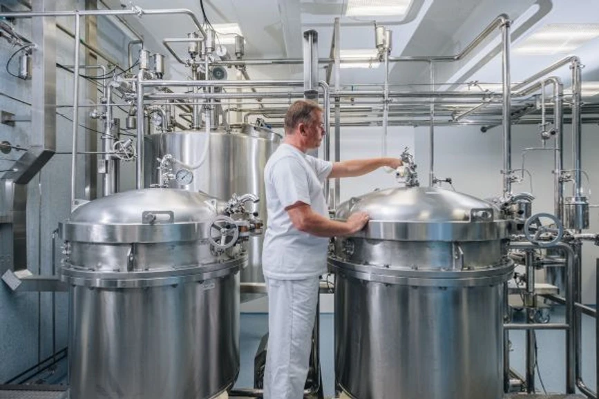 Universitas: firma Contipro patří mezi tři nejúspěšnější výrobce kyseliny hyaluronové na světě.