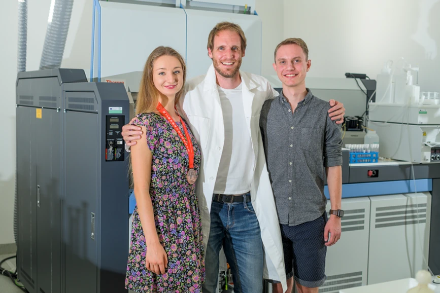 <p>Přírodovědecká fakulta Univerzity Karlovy: Středoškolské stáže otevírají dveře ke skutečné vědě</p>
